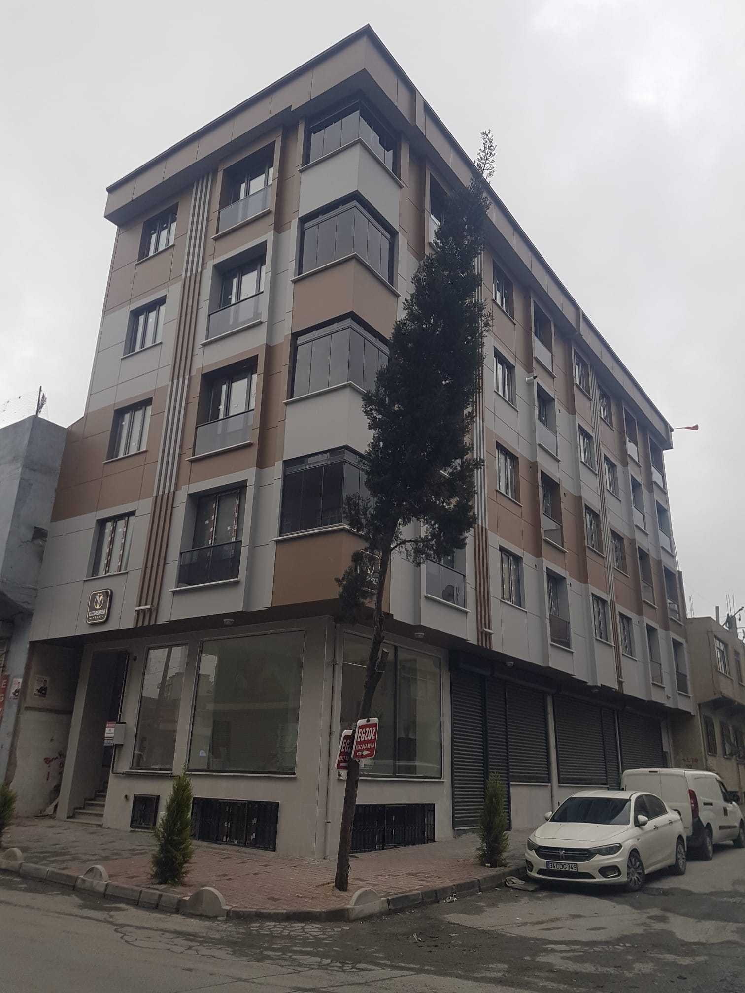 P CADDESİ NO 132